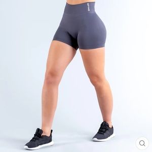 DFYNE - Dynamic Shorts | 4.5’